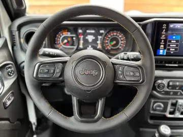 Jeep Wrangler 3 6L Sports S 4X4 Alpine ACC LED AHK