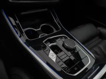 BMW X5 xD30d M Sport Pro Panoram 360 HUD DAB H K AHK