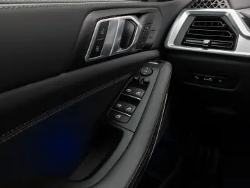 BMW X5 xD30d M Sport Pro Panoram 360 HUD DAB H K AHK