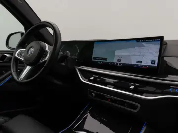 BMW X5 xD30d M Sport Pro Panoram 360 HUD DAB H K AHK
