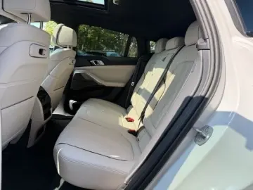 BMW X6 xDrive30d 22' Massage Clarity Stnd.heiz. FULL