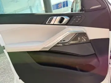 BMW X6 xDrive30d 22' Massage Clarity Stnd.heiz. FULL