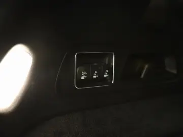 MERCEDES-BENZ GLS 63 AMG 4M  Fahrassi AHK Pano HUD 4xMassage