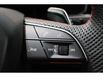 AUDI RS Q8 performance UPE202 Keramik 305km h B&OAdv