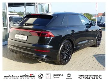 AUDI Q8 50 TDI quattro S line SOFTCLOSE AHK LUFT B&O