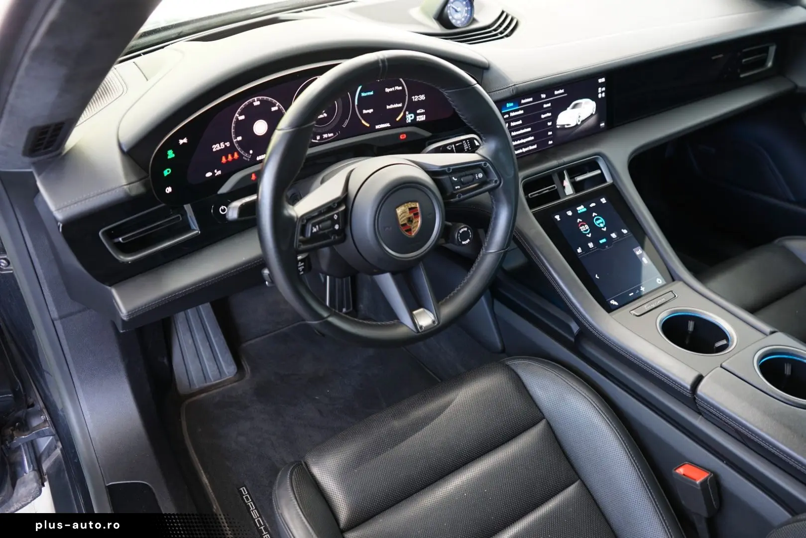 PORSCHE Taycan GTS Pano NightVision HeadUp Sitzklima Mas