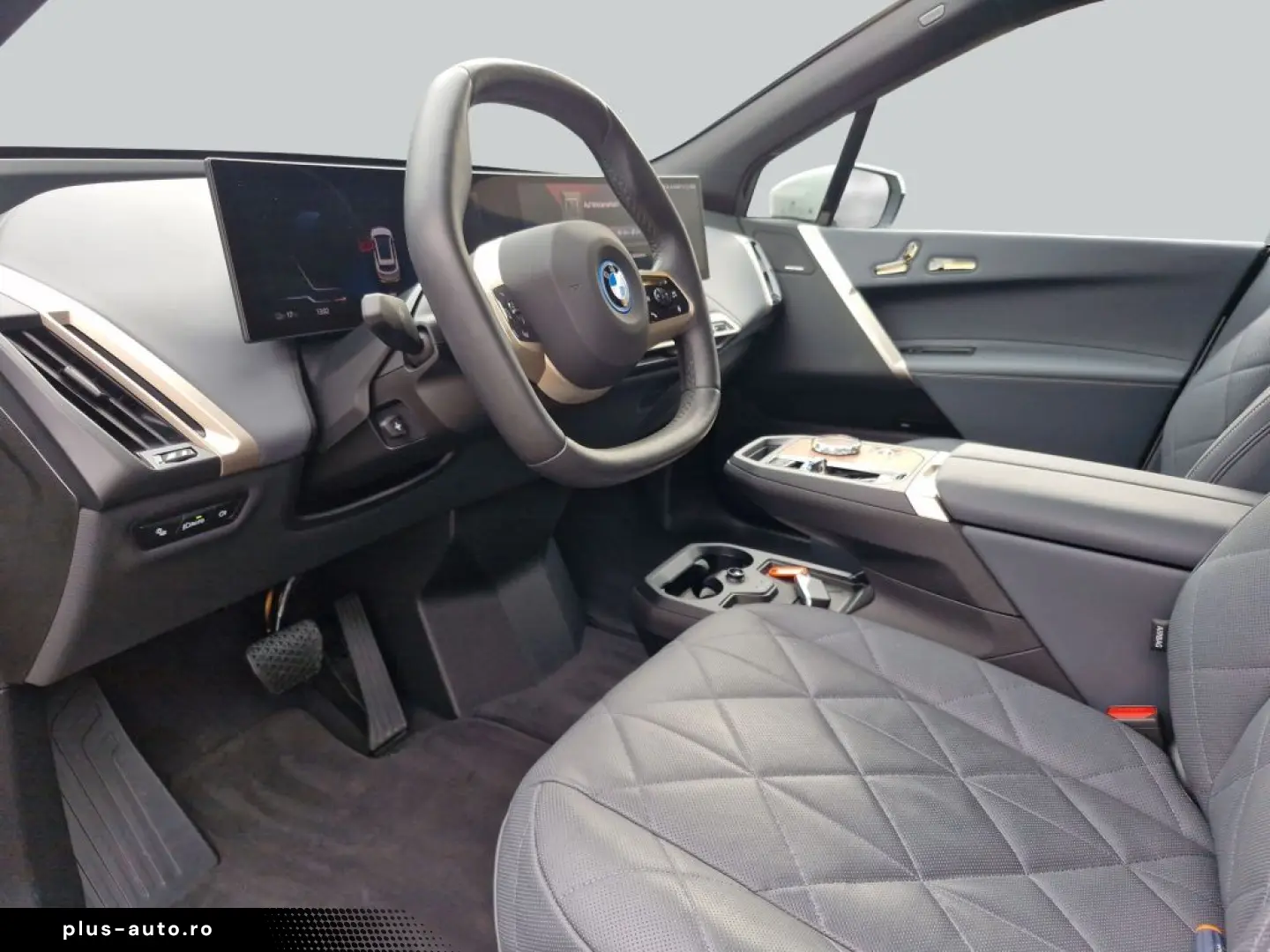 BMW iX xDrive40  AHK  PanoramaGlasdach  SHZ