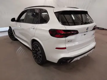 BMW X5 xDrive 30d M-Sport-Pro Sky AHK 21''…
