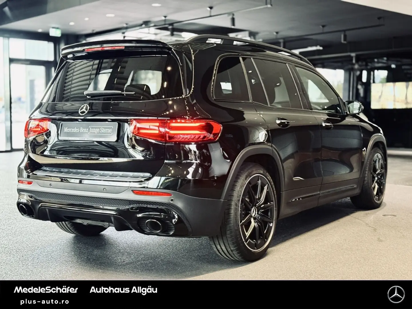 MERCEDES-BENZ GLB 35 AMG 4M Night Premium