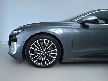 AUDI S6 Sportback e-tron qua 370 kW B&O PANO HUD NAVI