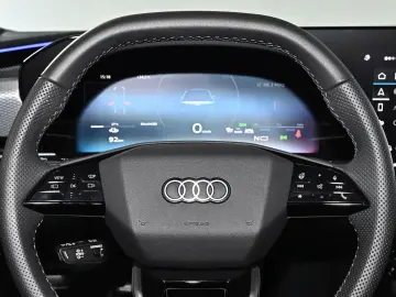AUDI S6 Sportback e-tron qua 370 kW B&O PANO HUD NAVI