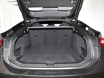 AUDI S6 Sportback e-tron qua 370 kW B&O PANO HUD NAVI
