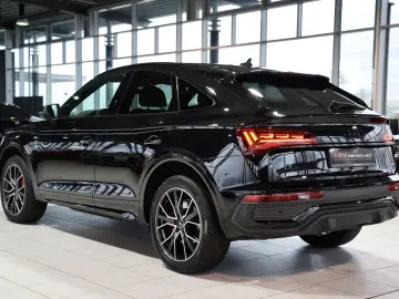 AUDI Q5 50 TDI Sportback S line