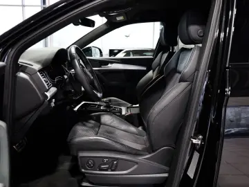 AUDI Q5 50 TDI Sportback S line