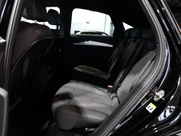 AUDI Q5 50 TDI Sportback S line