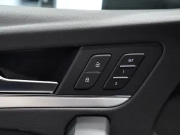 AUDI Q5 50 TDI Sportback S line
