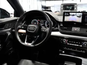 AUDI Q5 50 TDI Sportback S line