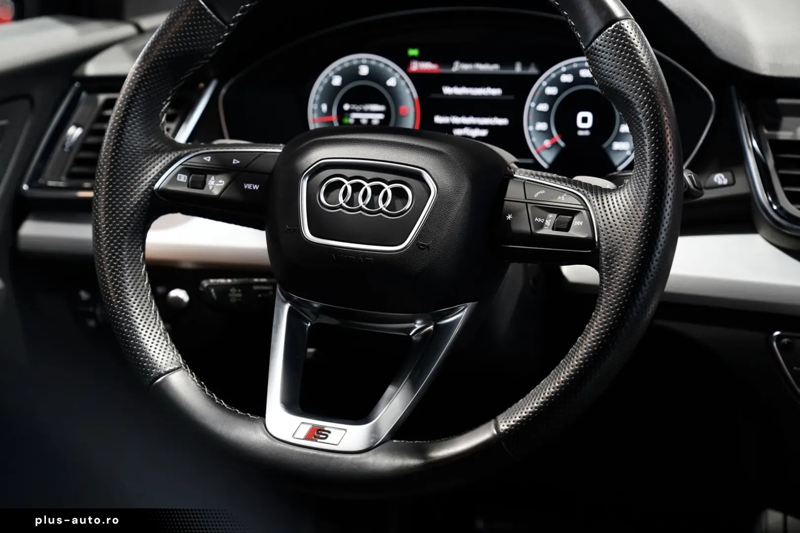 AUDI Q5 50 TDI Sportback S line
