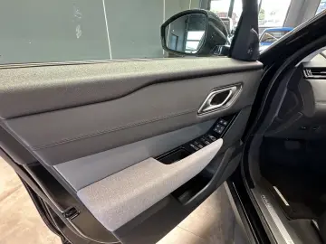 Land Rover Range Rover Velar P250 Velar S MY 2024