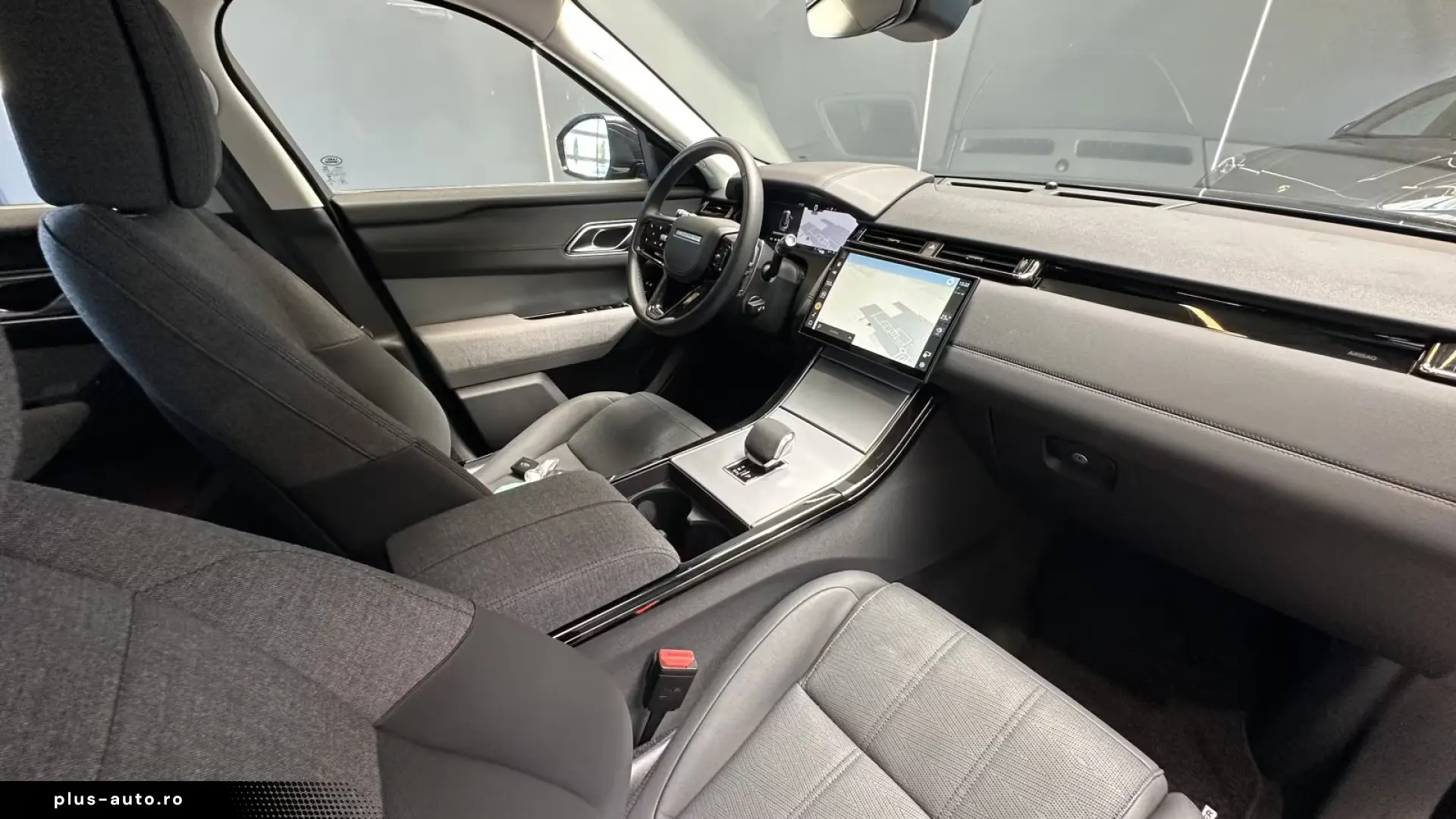 Land Rover Range Rover Velar P250 Velar S MY 2024