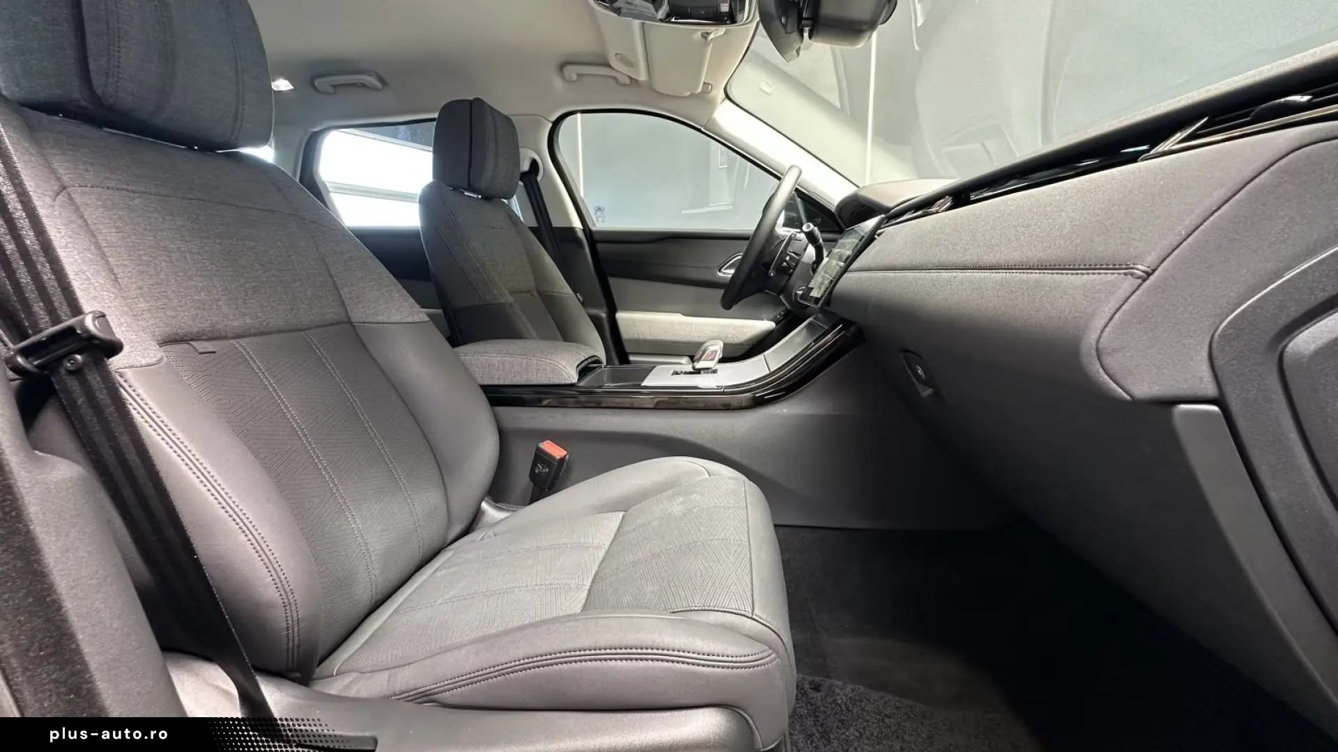 Land Rover Range Rover Velar P250 Velar S MY 2024