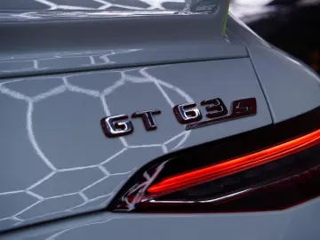 MERCEDES-BENZ 4-trg. 63 S E 4Matic  Performance Manufaktur