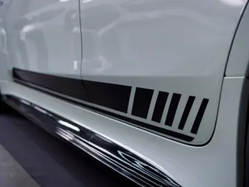 MERCEDES-BENZ 4-trg. 63 S E 4Matic  Performance Manufaktur