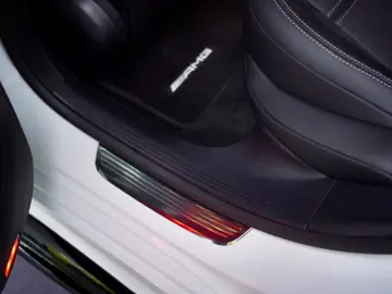 MERCEDES-BENZ 4-trg. 63 S E 4Matic  Performance Manufaktur