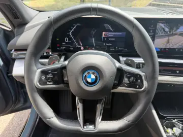 BMW 550e T.xDr.M Sport IntAktiv.Pano.AutoBahnAss.AHK