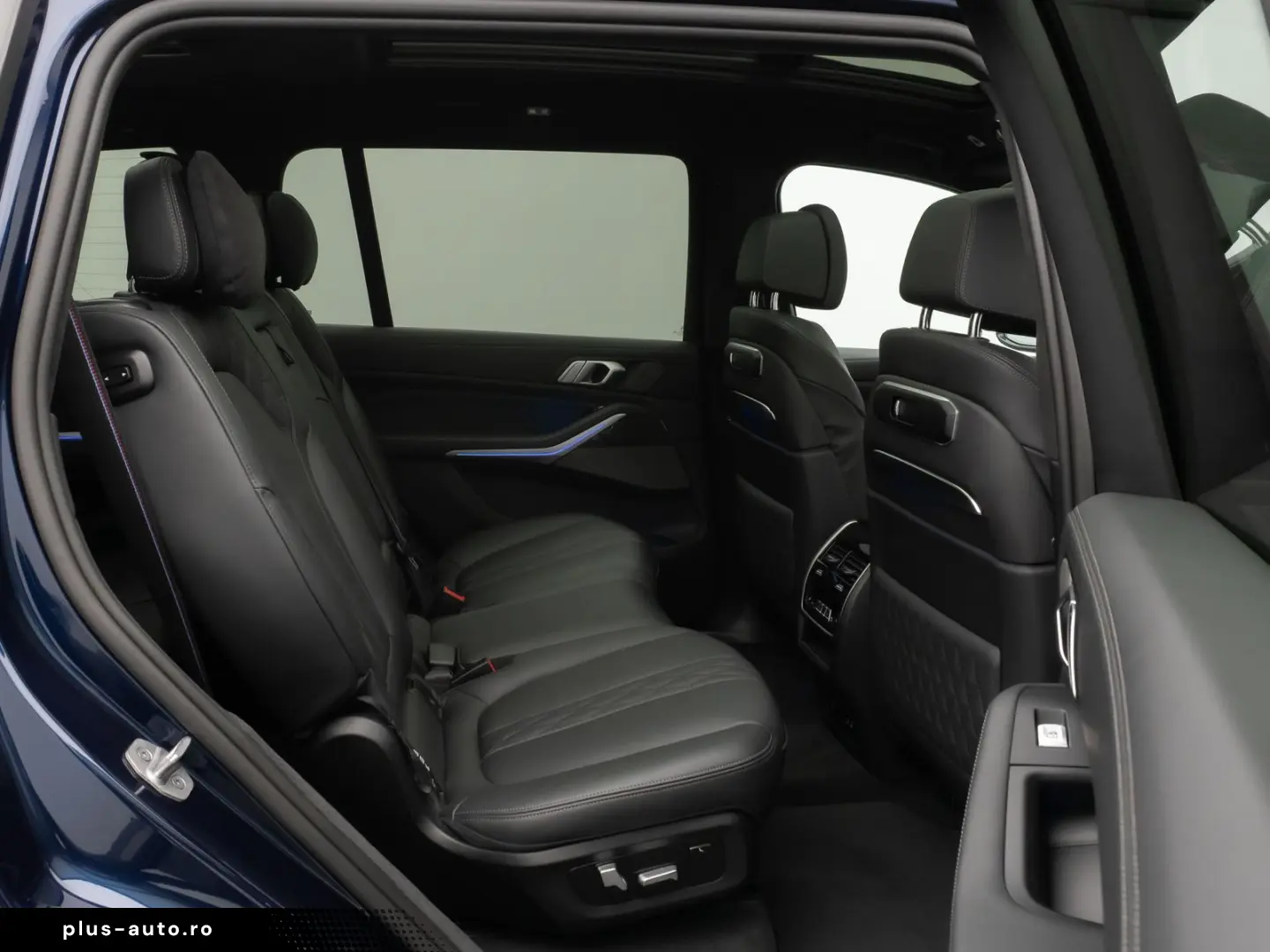 BMW X7 M60i xD Panorama 360  HUD DAB H K SoftCL22