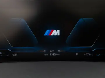 BMW X7 M60i xD Panorama 360  HUD DAB H K SoftCL22
