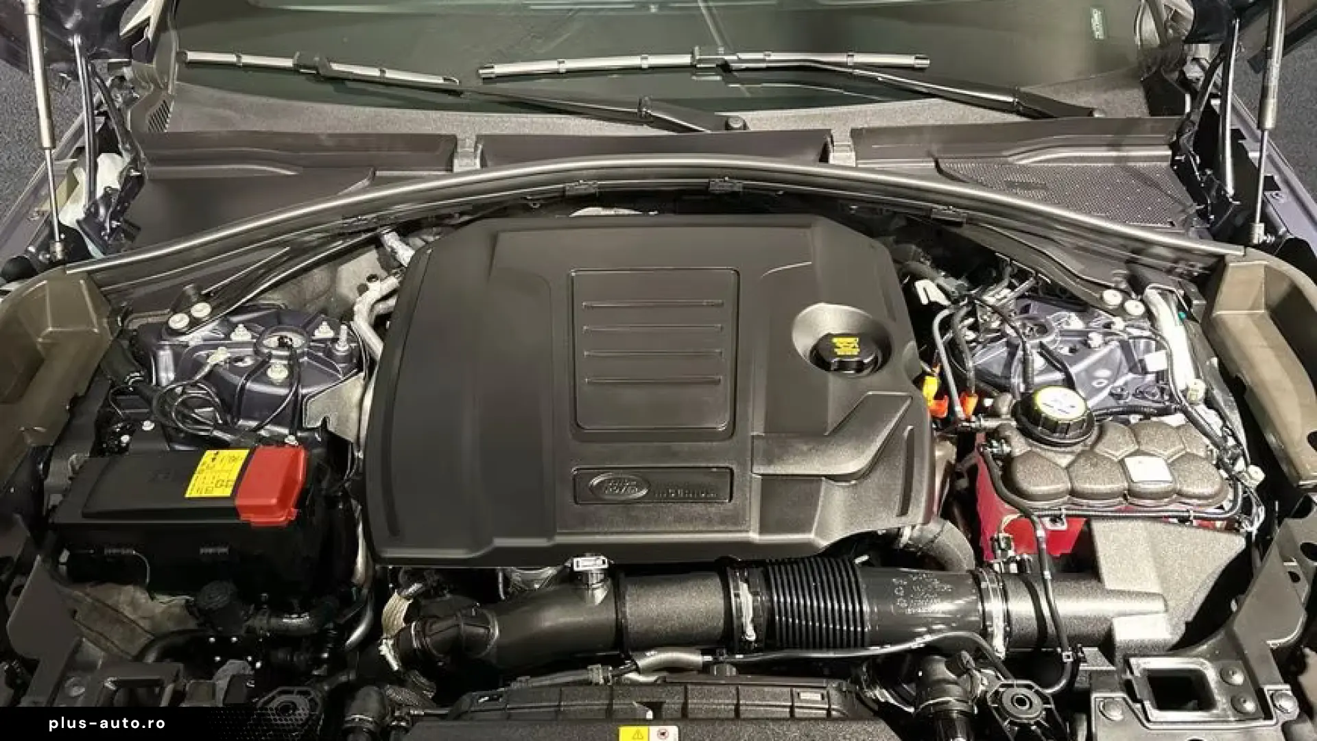 Land Rover Range Rover Velar P400e S