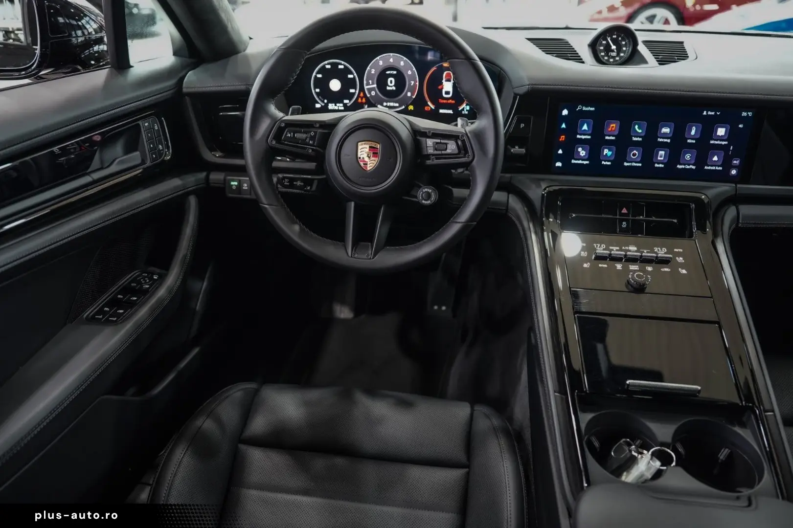 PORSCHE Panamera GTS PANO BOSE MASSAGE SOFT-CLOSE HUD