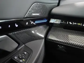 BMW 520 d M Sport AHK HUD STAHZ LED SOUND