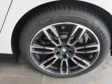 BMW 520 d M Sport AHK HUD STAHZ LED SOUND