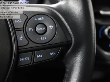 TOYOTA Corolla 1.8 Hybrid Active   sitzheizung   Adapti