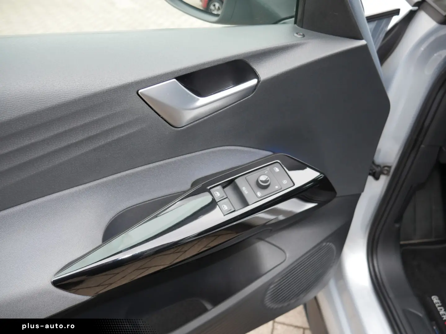 VW ID.3 Pure Performance 45 kWh NAVI LED MFL PDC AP