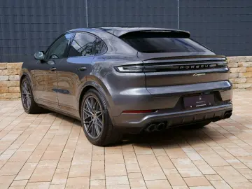 PORSCHE Cayenne Coupe E-Hybrid SportDesign SportAGA INNO