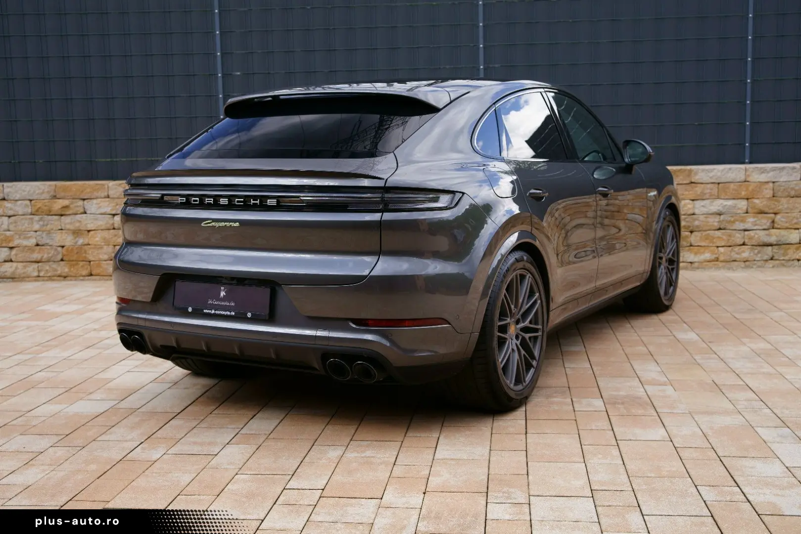 PORSCHE Cayenne Coupe E-Hybrid SportDesign SportAGA INNO