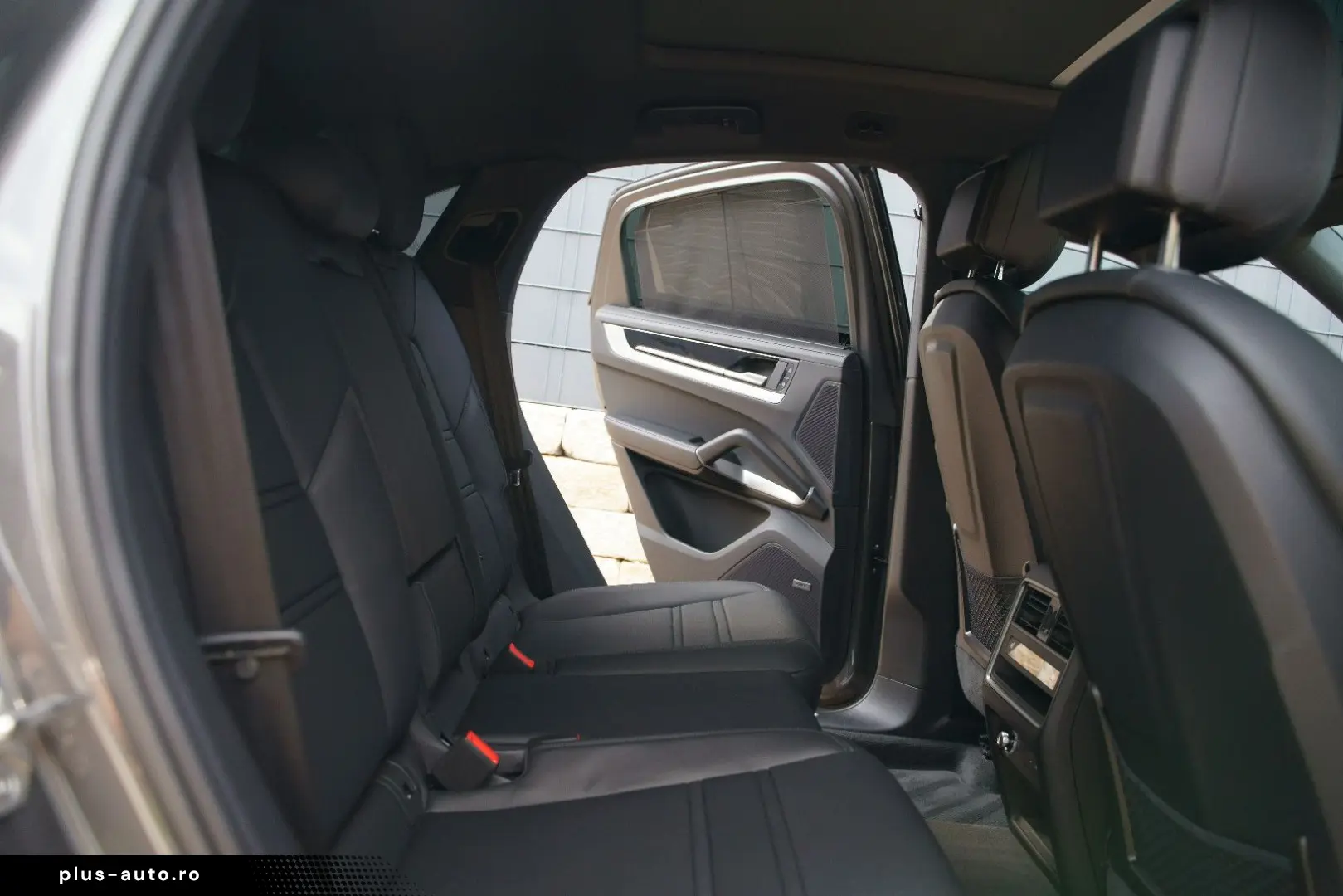 PORSCHE Cayenne Coupe E-Hybrid SportDesign SportAGA INNO