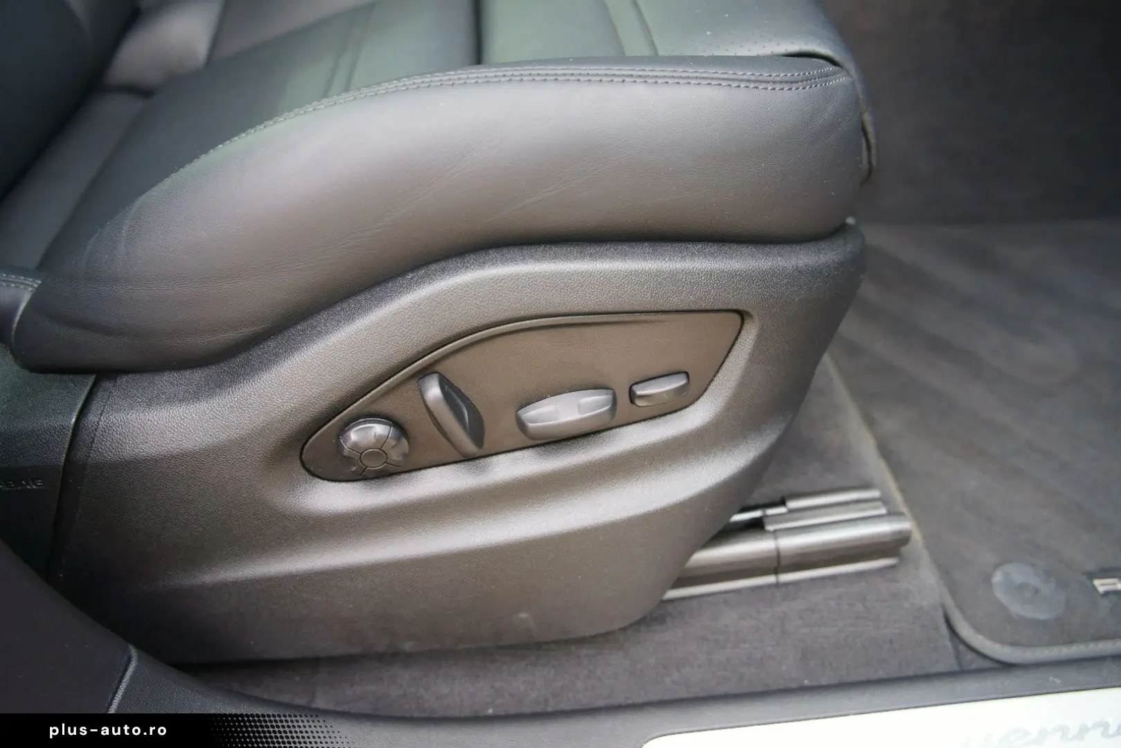 PORSCHE Cayenne Coupe E-Hybrid SportDesign SportAGA INNO