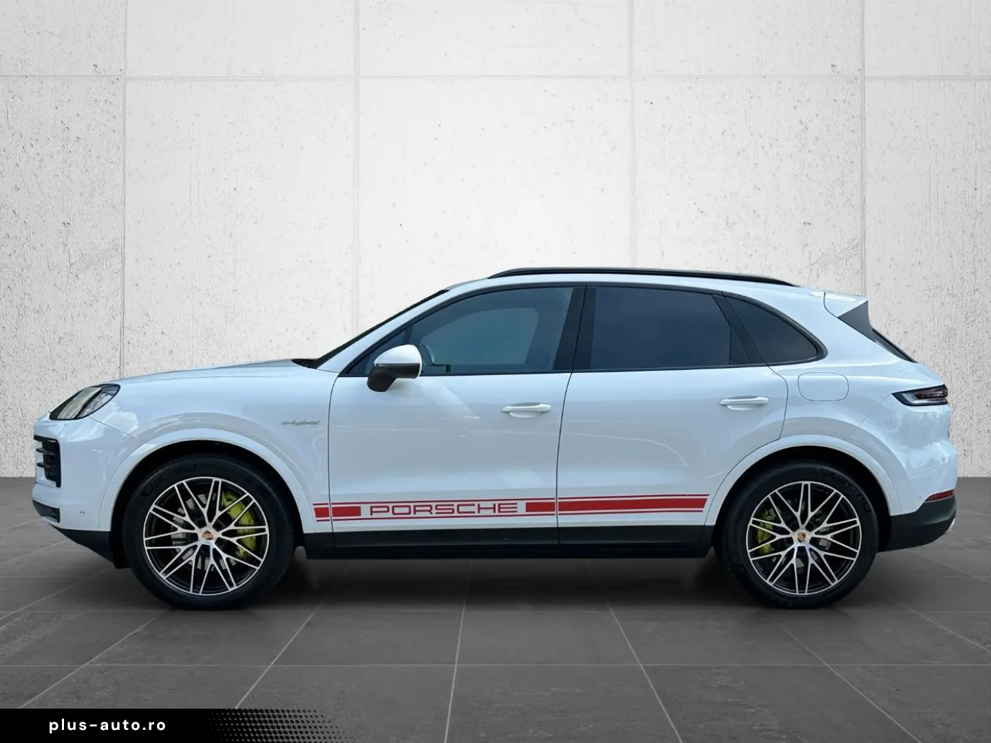 PORSCHE Cayenne E-Hybrid PANO BOSE PASM AHK