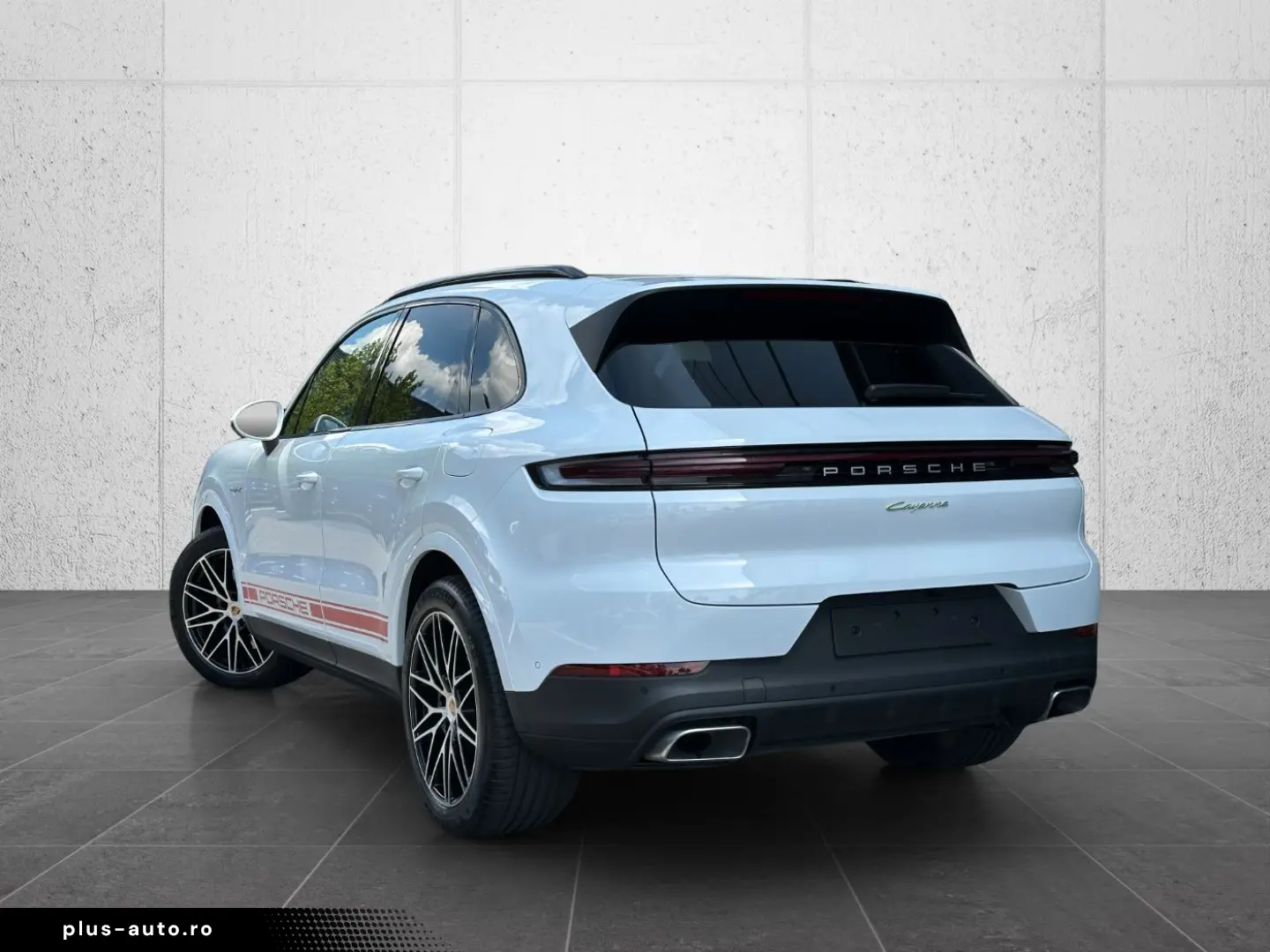 PORSCHE Cayenne E-Hybrid PANO BOSE PASM AHK
