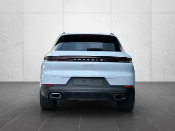 PORSCHE Cayenne E-Hybrid PANO BOSE PASM AHK