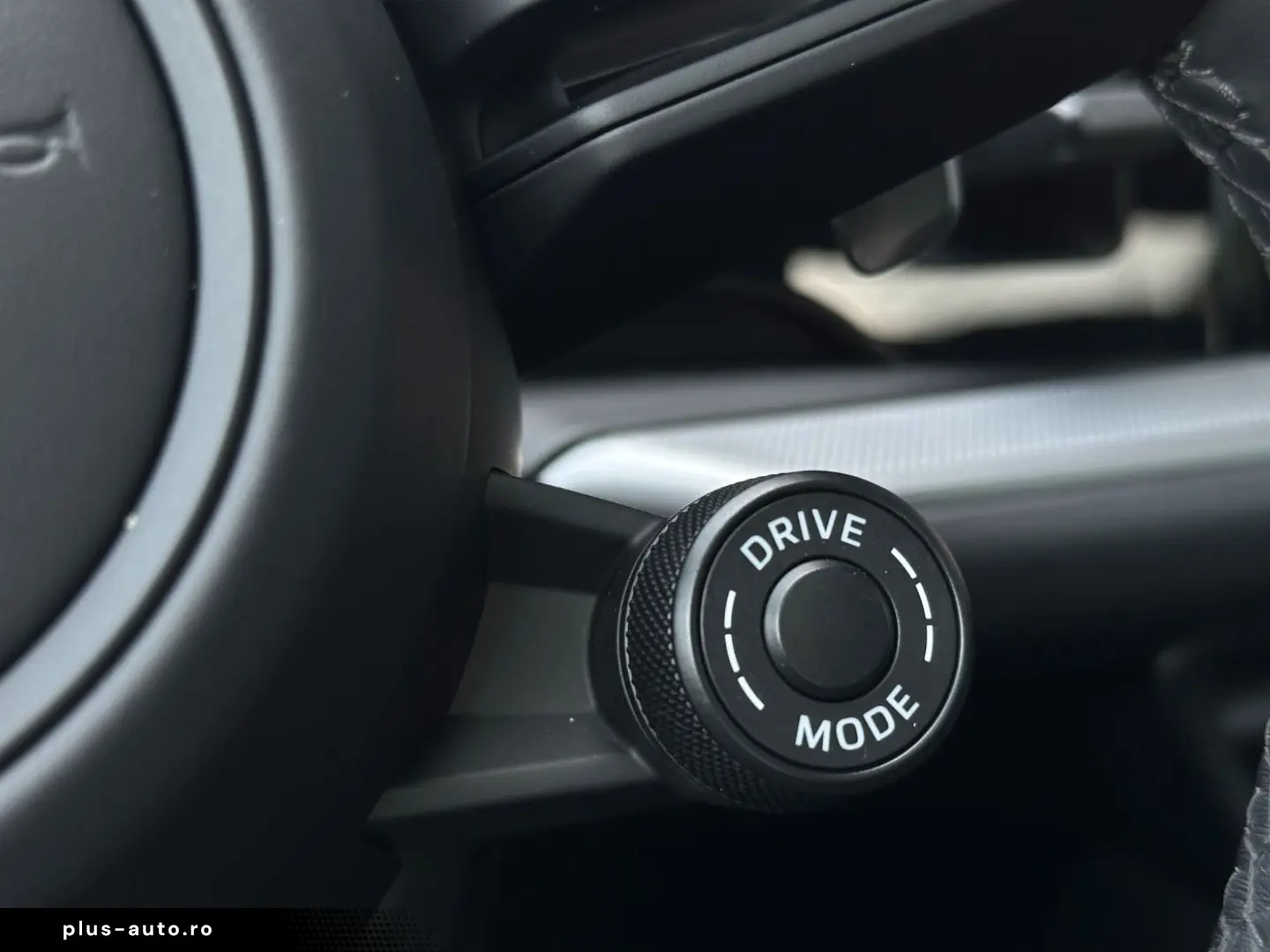 PORSCHE Cayenne E-Hybrid PANO BOSE PASM AHK