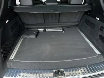 PORSCHE Cayenne E-Hybrid PANO BOSE PASM AHK