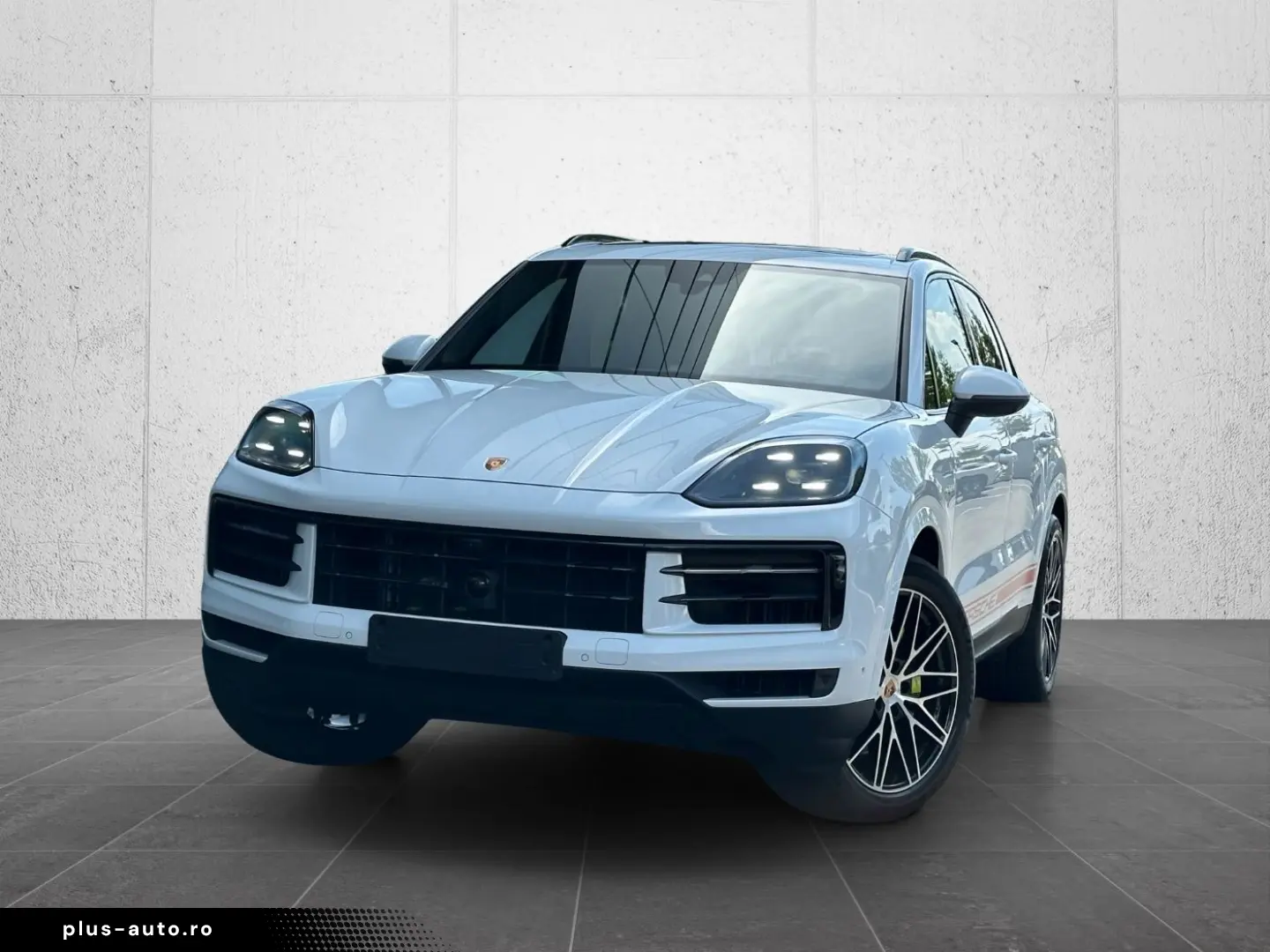 PORSCHE Cayenne E-Hybrid PANO BOSE PASM AHK