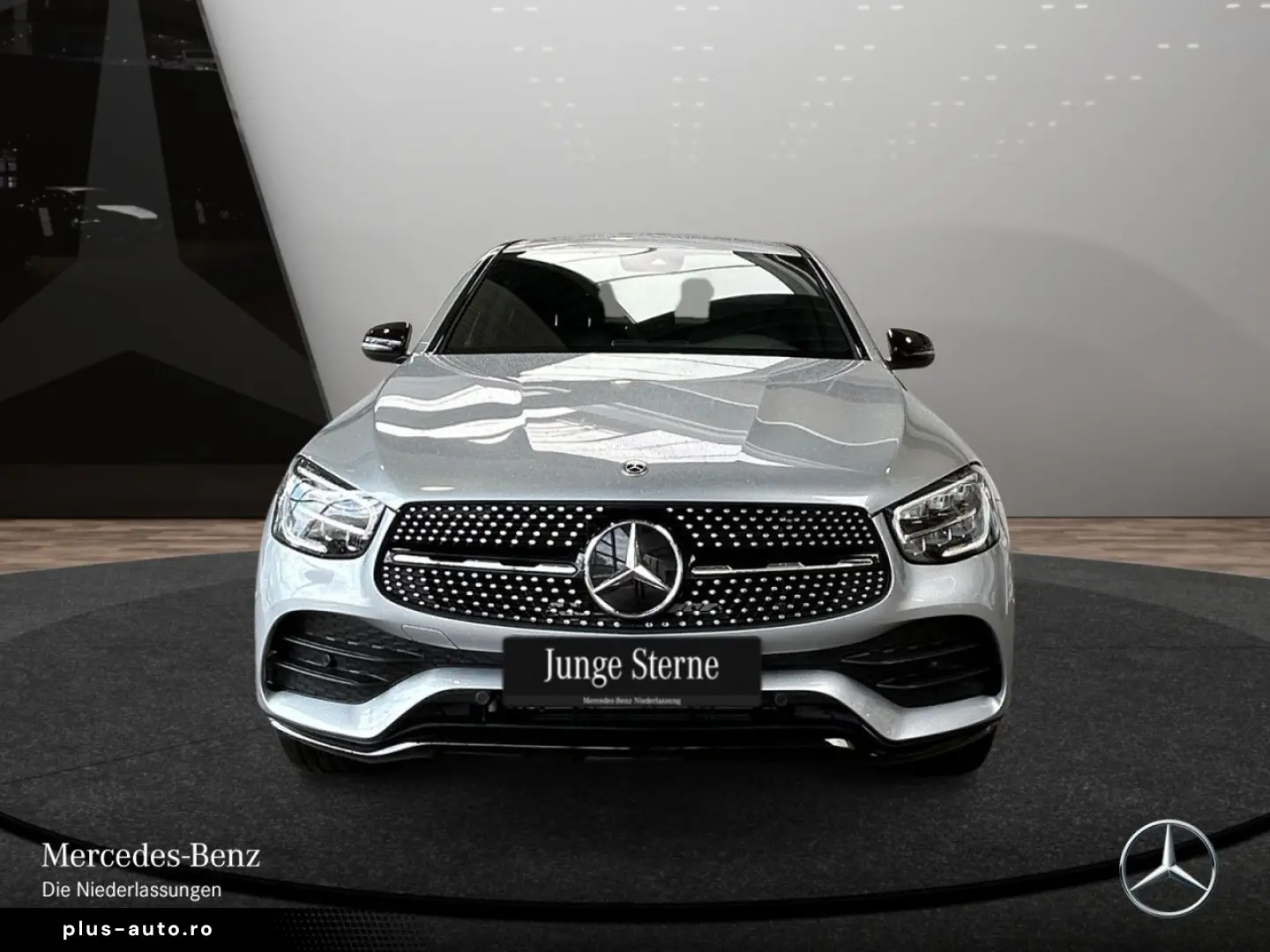 MERCEDES-BENZ GLC300 4M Cp AMG Night LED Kam Navi  C&hellip;