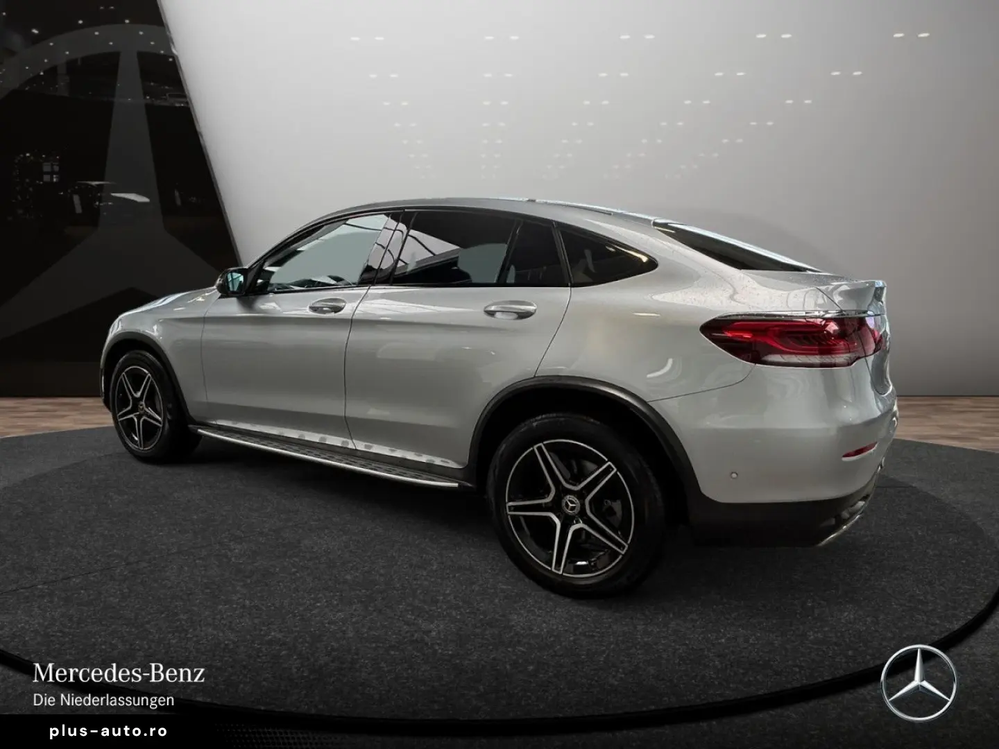MERCEDES-BENZ GLC300 4M Cp AMG Night LED Kam Navi  C&hellip;