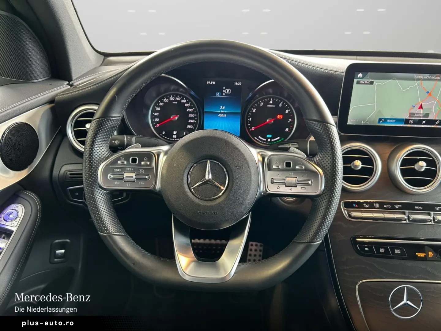 MERCEDES-BENZ GLC300 4M Cp AMG Night LED Kam Navi  C&hellip;